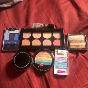 BUNDLE DEAL 7 ITEMS MAKEUP LOT